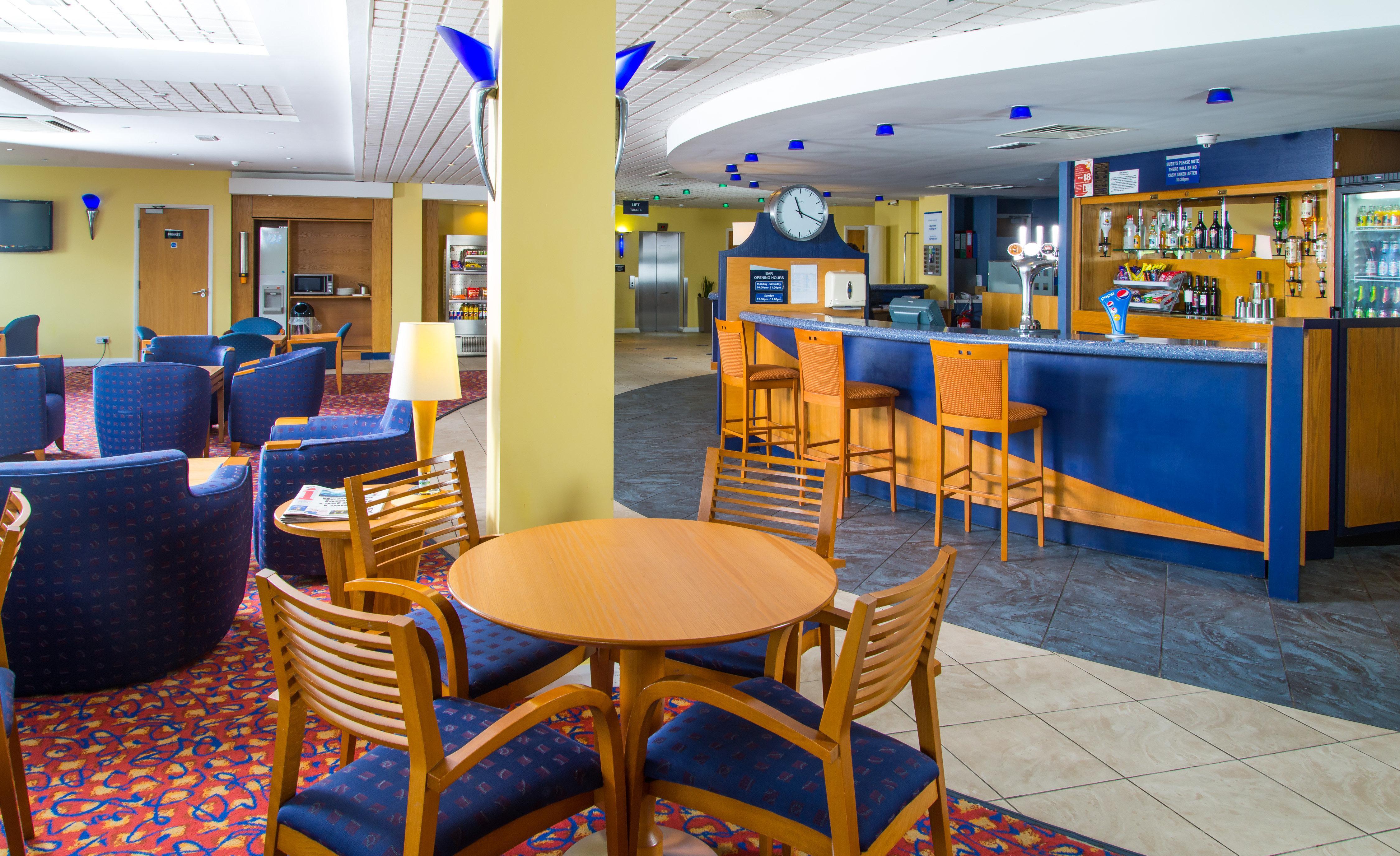 Holiday Inn Express Bradford City Centre By Ihg Экстерьер фото