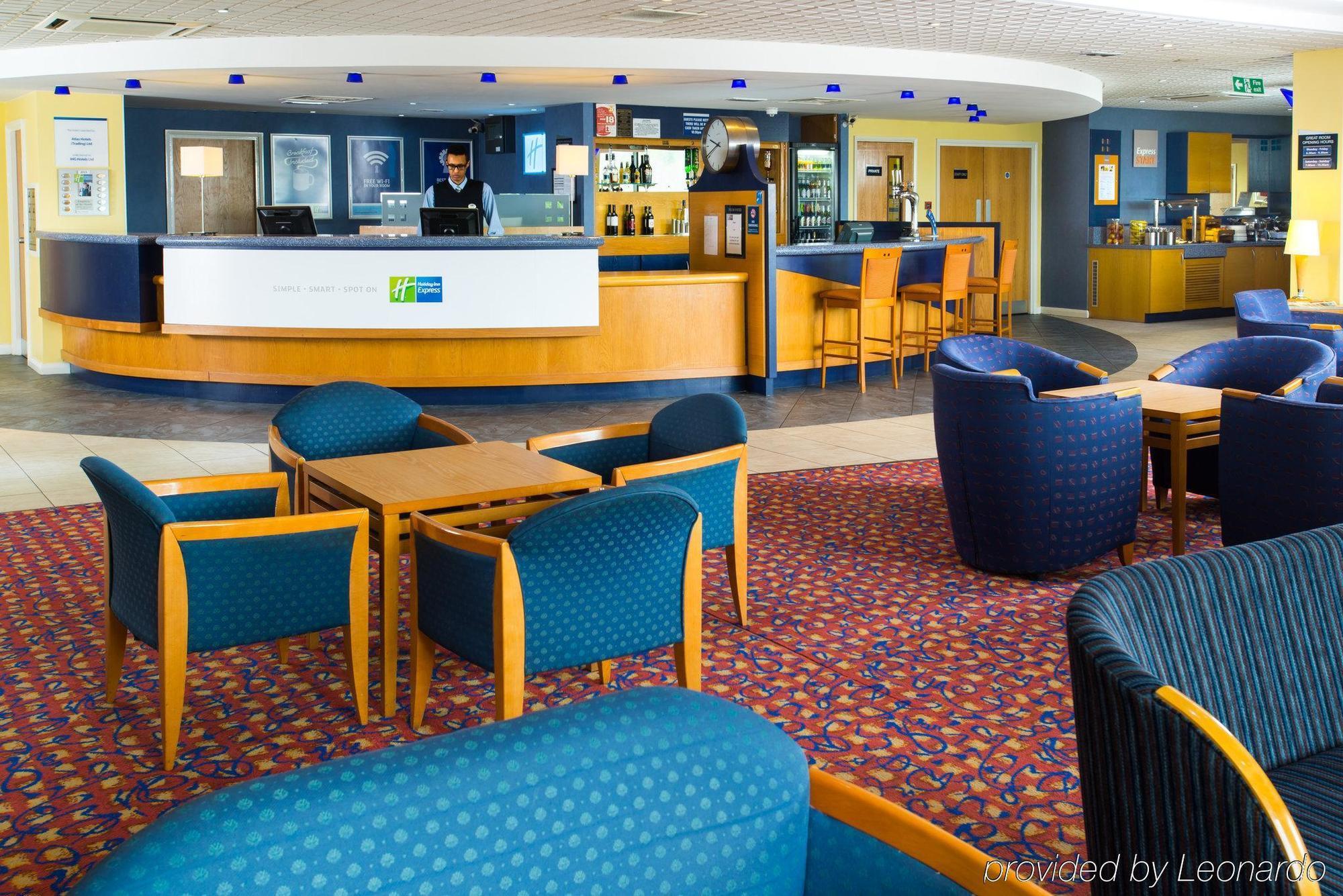 Holiday Inn Express Bradford City Centre By Ihg Экстерьер фото