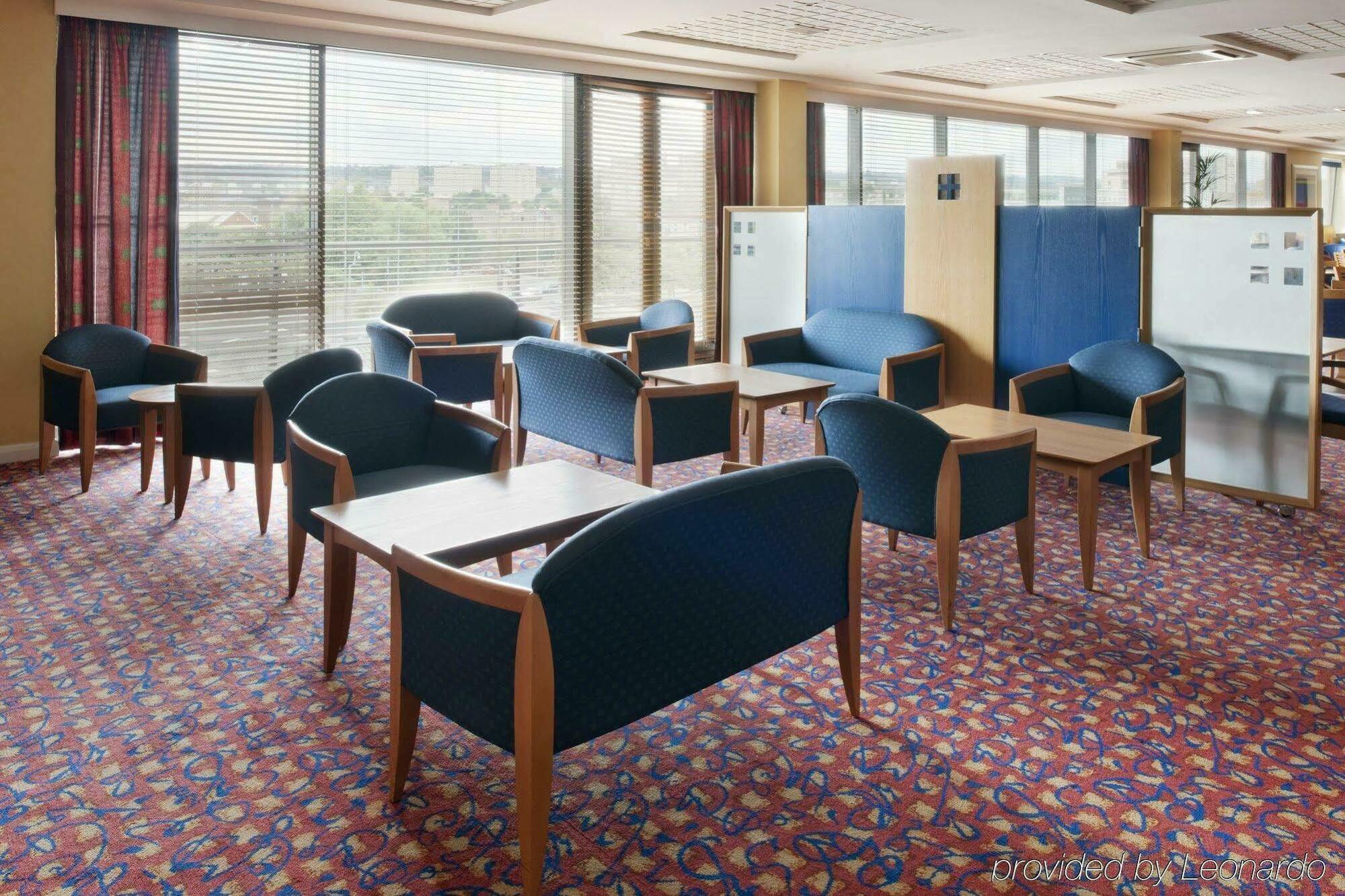 Holiday Inn Express Bradford City Centre By Ihg Экстерьер фото